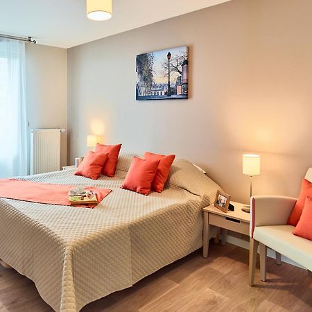 Zenao Appart'Hotels Suresnes Luaran gambar