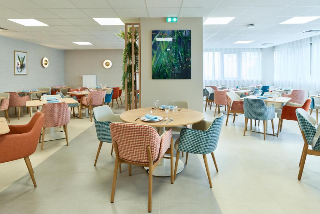 Zenao Appart'Hotels Suresnes Luaran gambar