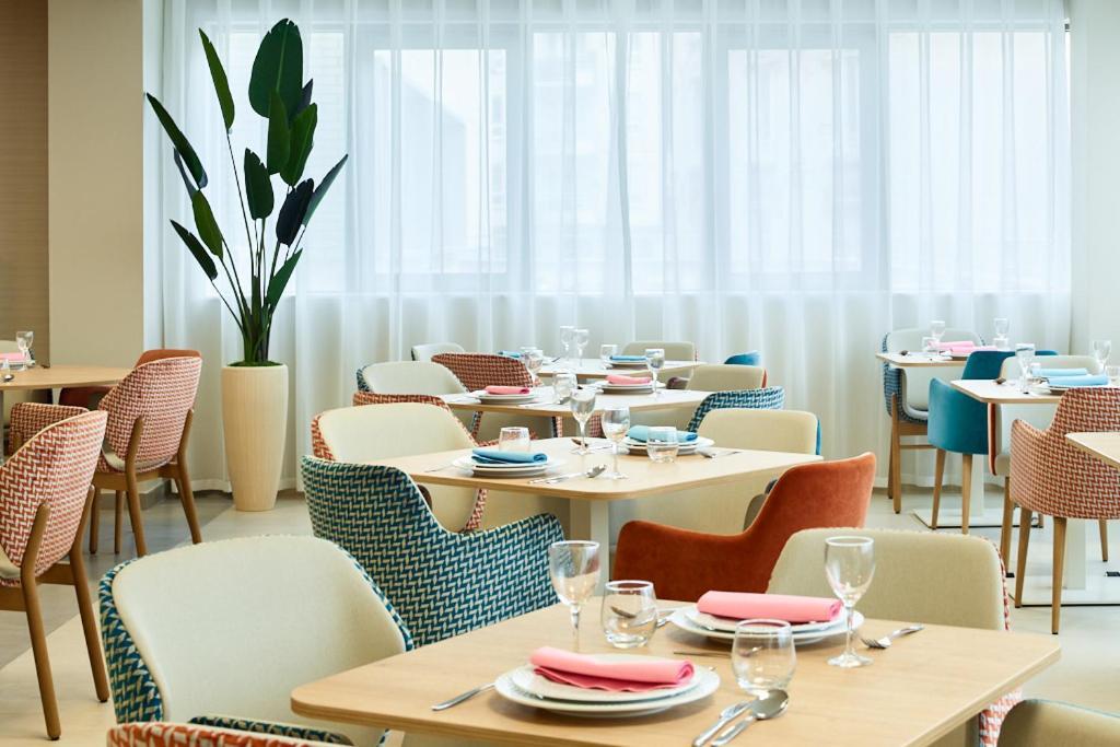 Zenao Appart'Hotels Suresnes Luaran gambar
