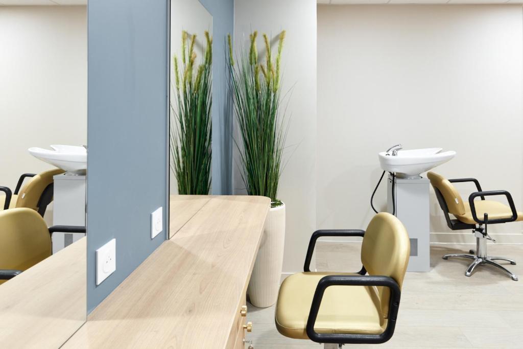 Zenao Appart'Hotels Suresnes Luaran gambar